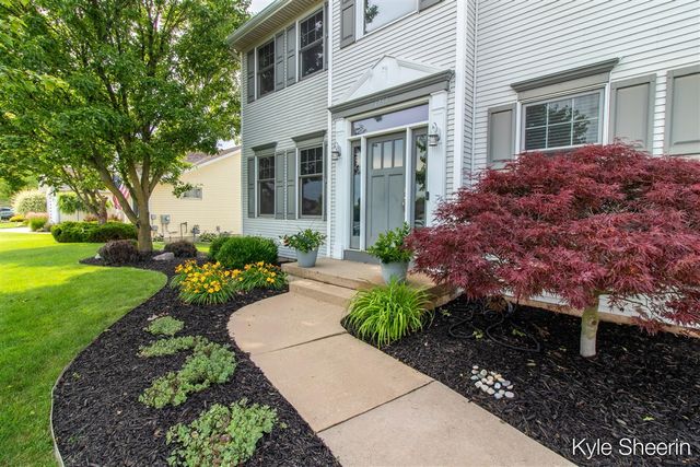 1759 Planters Row Drive, Byron Center, MI 49315