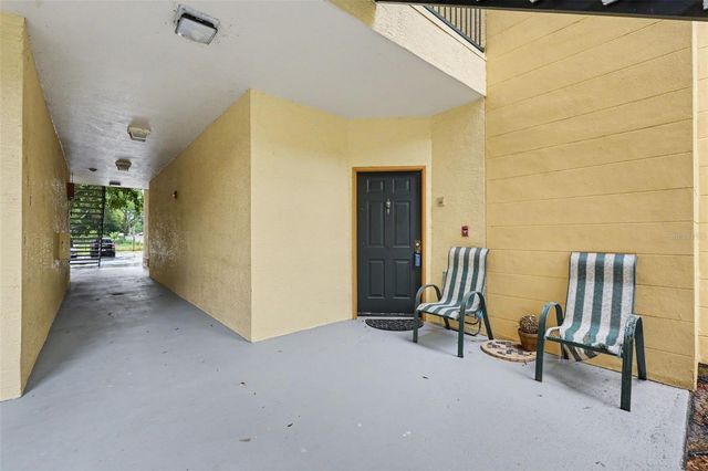 5602 PINNACLE HEIGHTS CIRCLE 108, Tampa, FL 33624