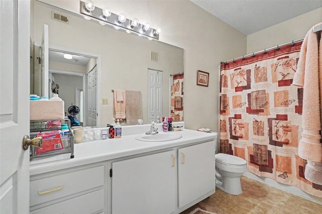 5602 PINNACLE HEIGHTS CIRCLE 108, Tampa, FL 33624
