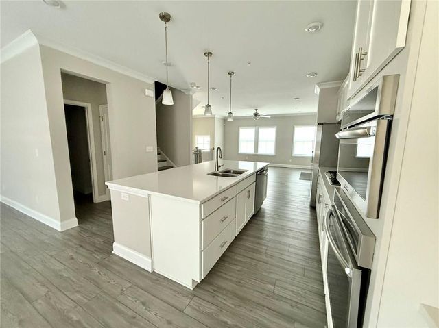 208 Spike Trail SE, Smyrna, GA 30080