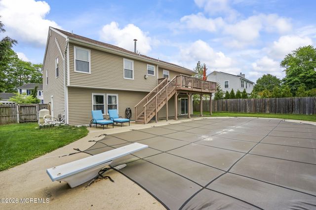 30 Heritage Drive, Howell, NJ 07731