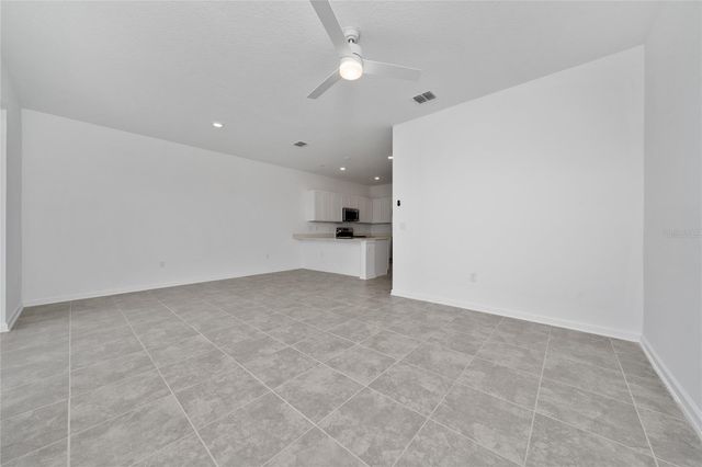 2587 SKYLINE LOOP, Kissimmee, FL 34758