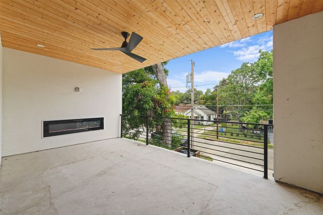 2304 Hondo, Dallas, TX 75219
