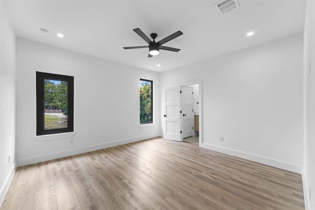 2304 Hondo, Dallas, TX 75219