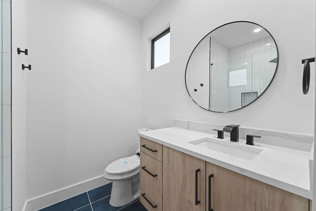 2304 Hondo, Dallas, TX 75219