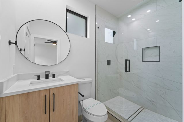 2304 Hondo, Dallas, TX 75219