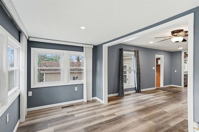 211 North Drive, Brooklyn, MI 49230
