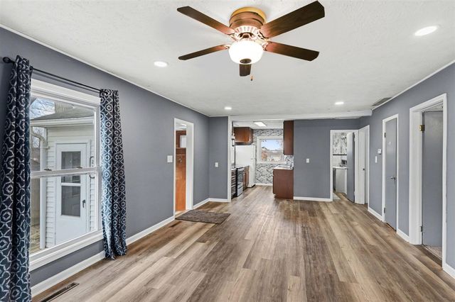 211 North Drive, Brooklyn, MI 49230