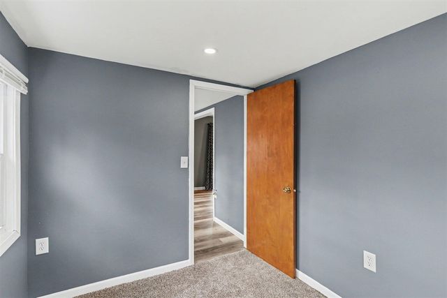 211 North Drive, Brooklyn, MI 49230