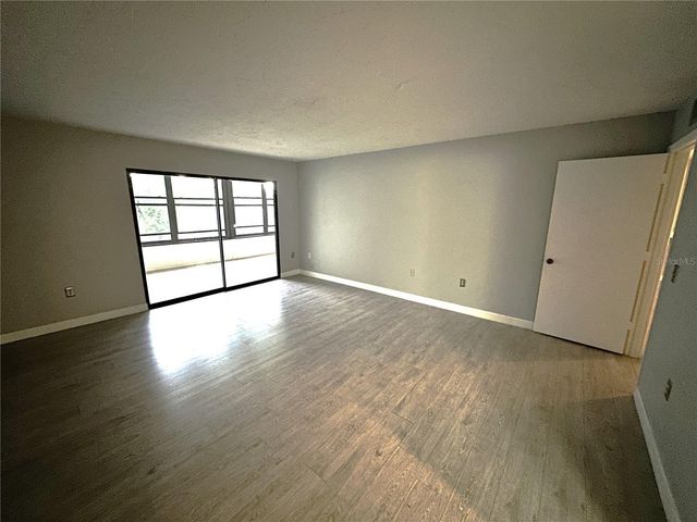 283 SHERWOOD DRIVE 283U, Bradenton, FL 34210