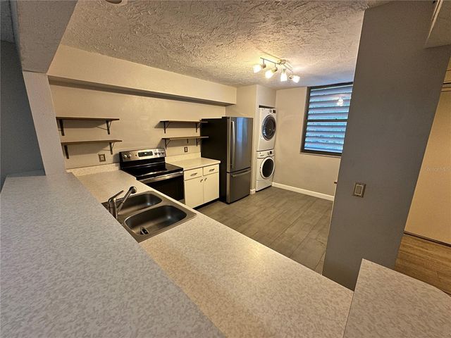 283 SHERWOOD DRIVE 283U, Bradenton, FL 34210