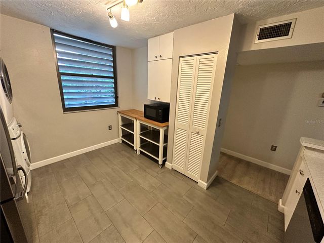283 SHERWOOD DRIVE 283U, Bradenton, FL 34210