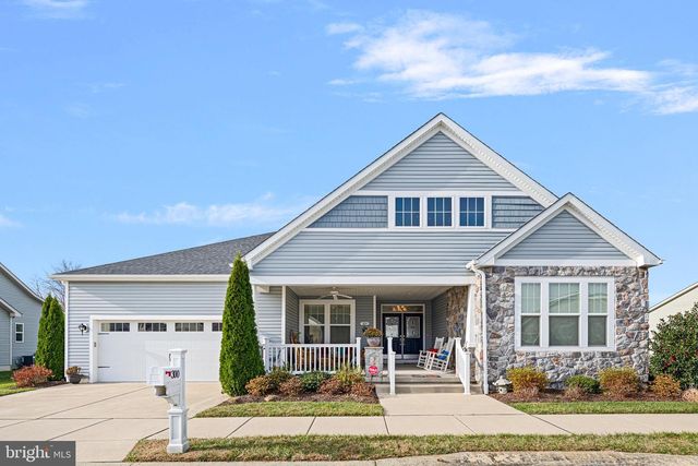 300 NOBLES POND XING, Dover, DE 19904