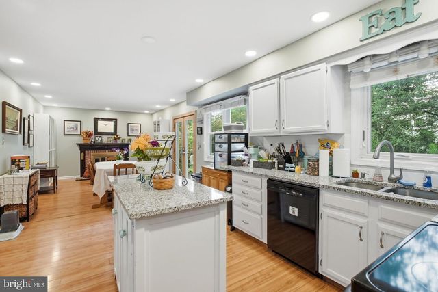 789 WARE CIR, West Chester, PA 19382