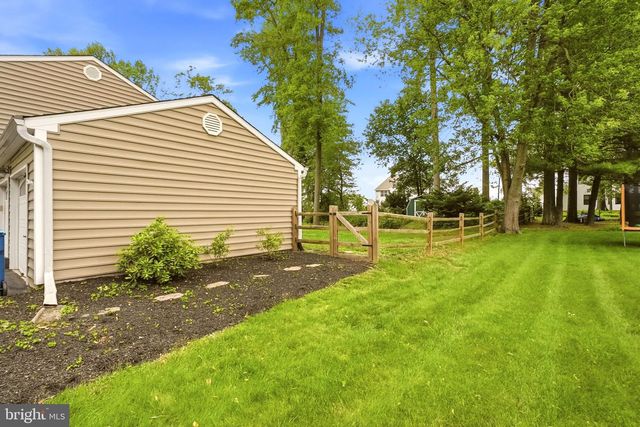 789 WARE CIR, West Chester, PA 19382