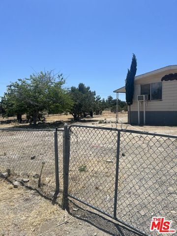 9574 Via Verde Avenue, Pinon Hills, CA 92372