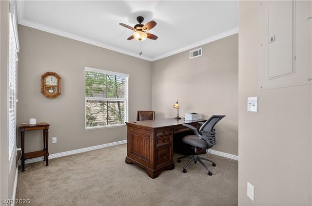 6901 Cobre Azul Avenue 202, Las Vegas, NV 89108