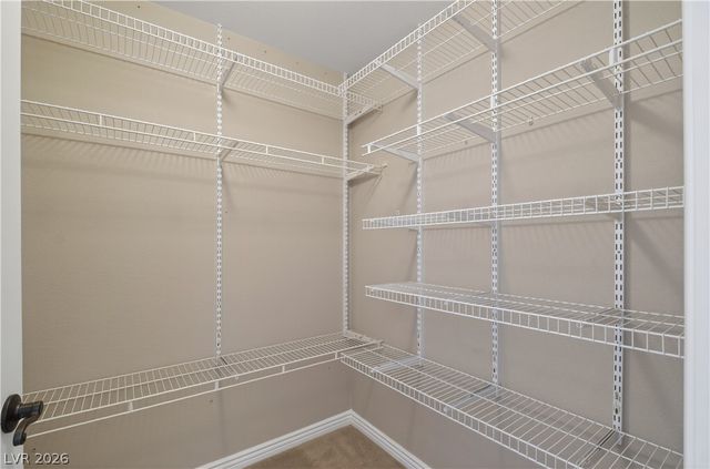 6901 Cobre Azul Avenue 202, Las Vegas, NV 89108