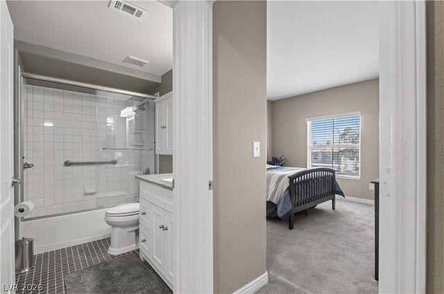 6901 Cobre Azul Avenue 202, Las Vegas, NV 89108