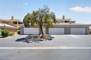 6901 Cobre Azul Avenue 202, Las Vegas, NV 89108