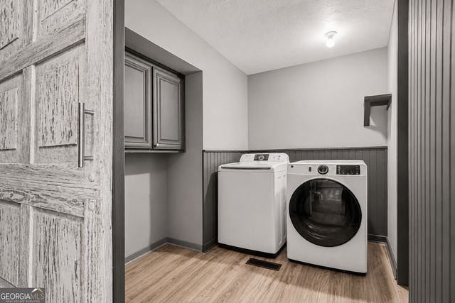 238 W Wedgewood Circle, Newnan, GA 30263