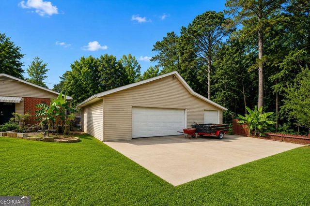 238 W Wedgewood Circle, Newnan, GA 30263