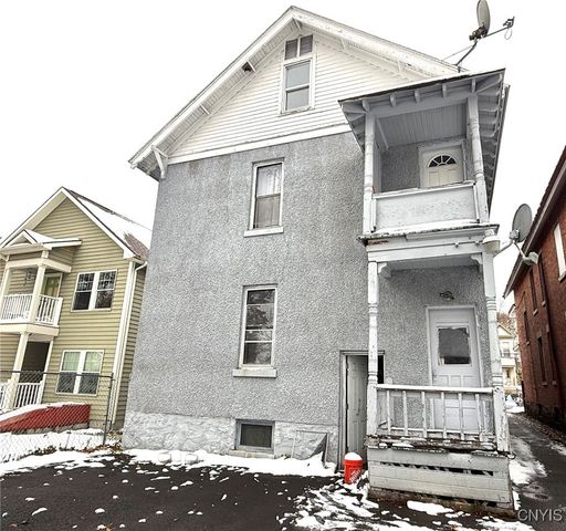 1506 Oneida Street, Utica, NY 13501