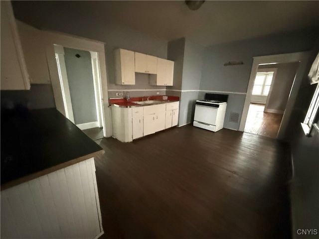 1506 Oneida Street, Utica, NY 13501