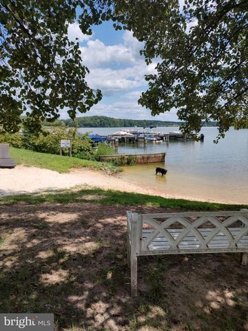 6206 EDS RD, Mineral, VA 23117