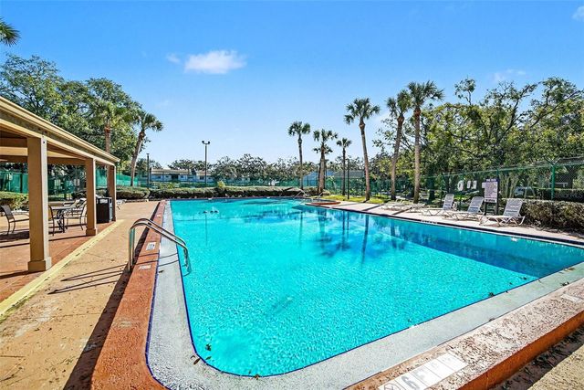 14312 HANGING MOSS CIRCLE 101, Tampa, FL 33613