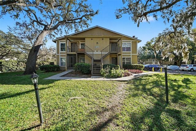 14312 HANGING MOSS CIRCLE 101, Tampa, FL 33613