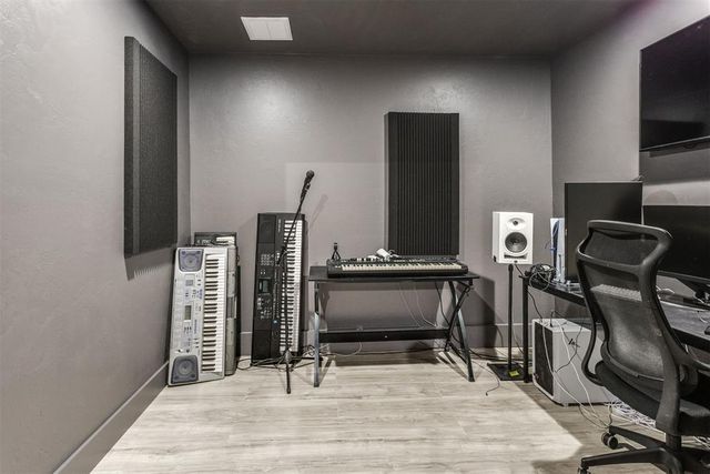 16705 Prado Drive, Oklahoma City, OK 73170