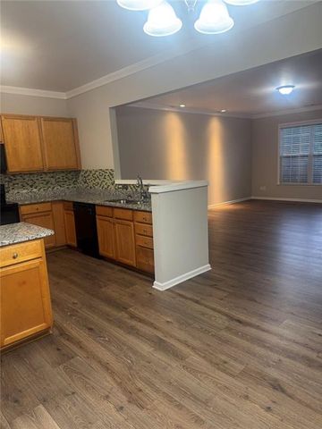 2787 Deerwood Lane, Atlanta, GA 30331