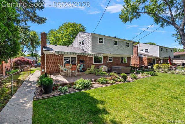 14250 Cranston Street, Livonia, MI 48154