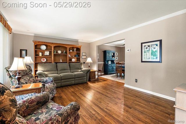 14250 Cranston Street, Livonia, MI 48154