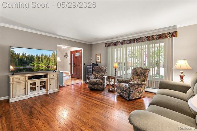 14250 Cranston Street, Livonia, MI 48154