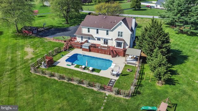 11 MEADOW WOOD LN, Landenberg, PA 19350