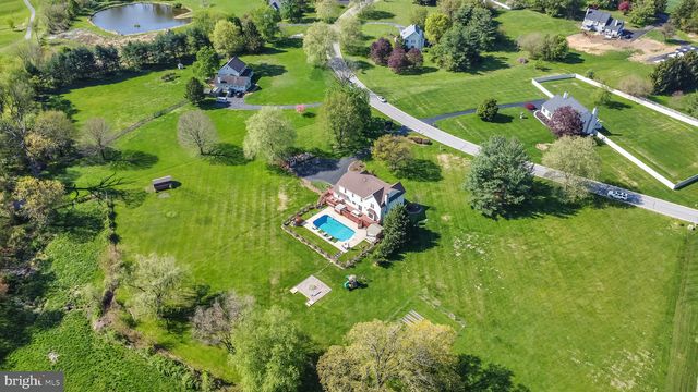 11 MEADOW WOOD LN, Landenberg, PA 19350