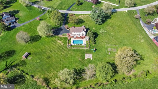 11 MEADOW WOOD LN, Landenberg, PA 19350