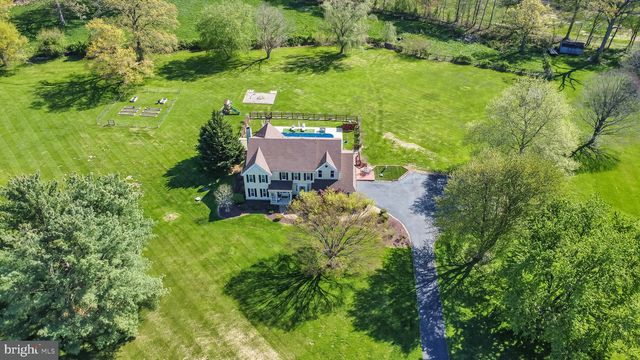11 MEADOW WOOD LN, Landenberg, PA 19350