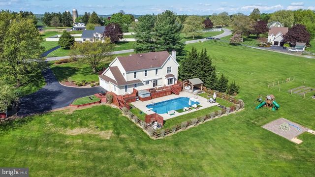 11 MEADOW WOOD LN, Landenberg, PA 19350