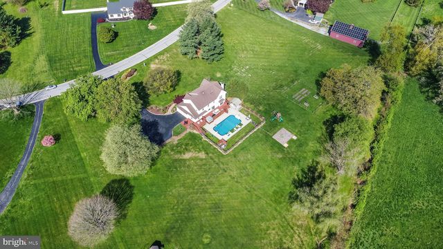 11 MEADOW WOOD LN, Landenberg, PA 19350
