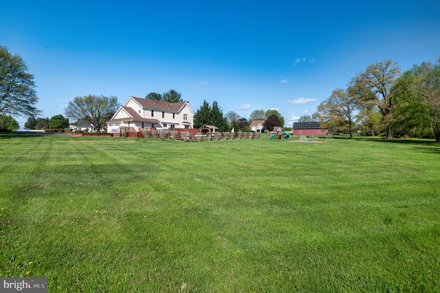 11 MEADOW WOOD LN, Landenberg, PA 19350