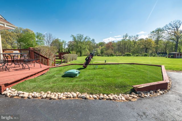 11 MEADOW WOOD LN, Landenberg, PA 19350