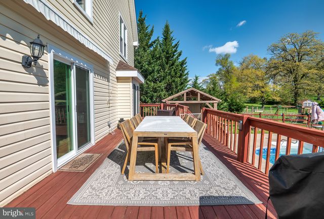11 MEADOW WOOD LN, Landenberg, PA 19350