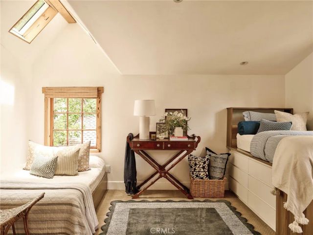 255 Hemlock, Lake Arrowhead, CA 92352