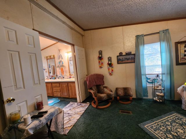 108 Mesquite LN, Burnet, TX 78611