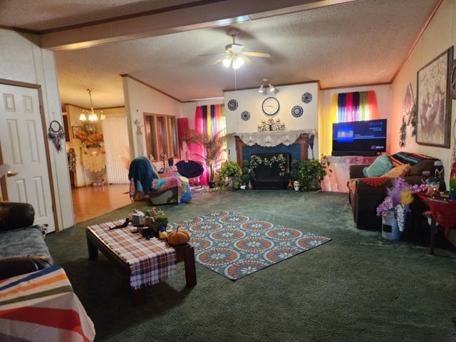 108 Mesquite LN, Burnet, TX 78611