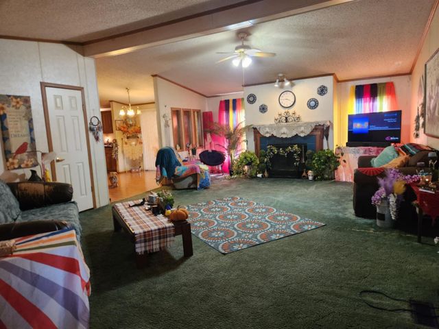 108 Mesquite LN, Burnet, TX 78611