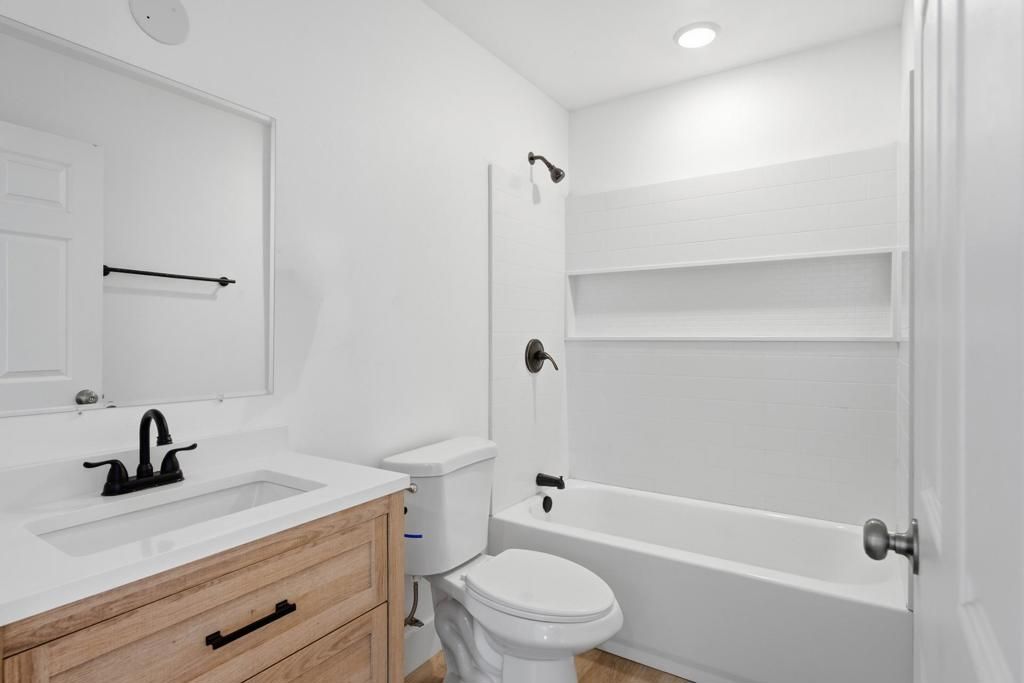 Image 11 of property listing at 2184 Riviera Court, Thermal, CA 92274
